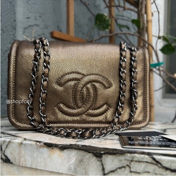 SOLD Chanel Classic Timeless CC Single Flap Metallic Caviar Shoulder Bag - Picture 2 of 16